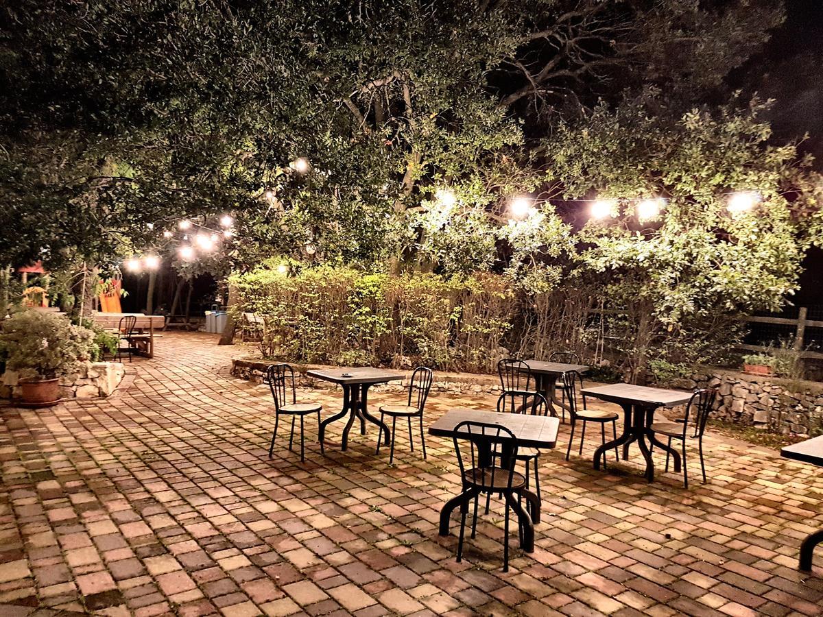 Agriturismo Amicizia 카사노 델레 무르제 외부 사진