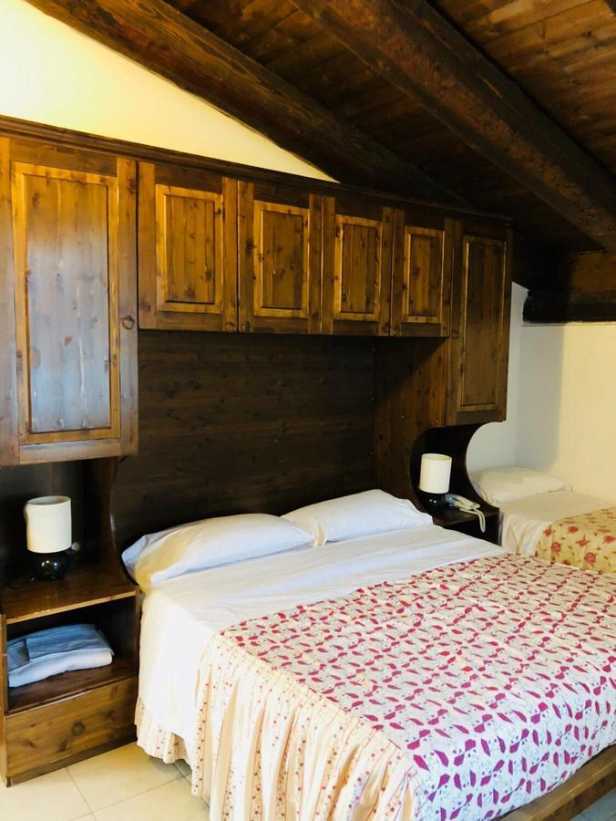 Agriturismo Amicizia 카사노 델레 무르제 외부 사진