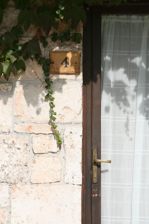 Agriturismo Amicizia 카사노 델레 무르제 외부 사진